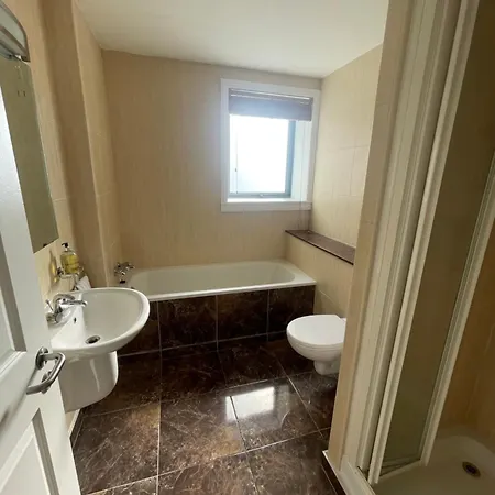 Apartment Fabulous And Sunny 2 Bed Apartment, In Centre Cork